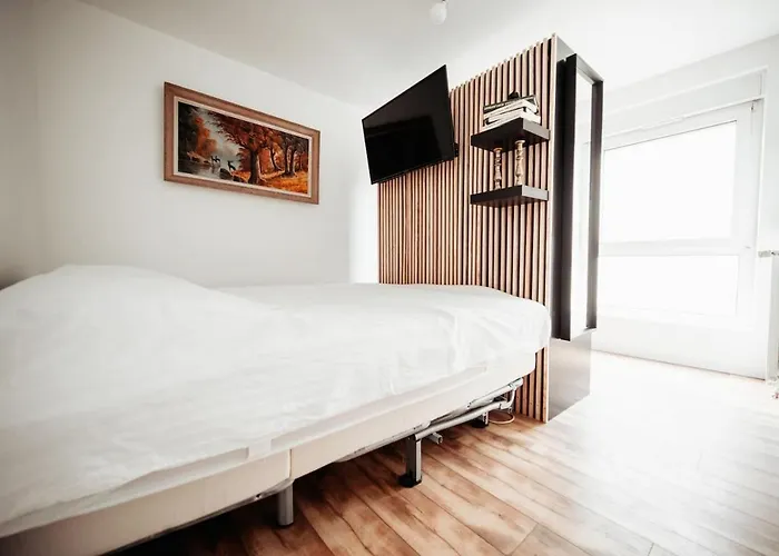 Appartement - Centre Ville - Autoroute A 5 Minutes Chez William